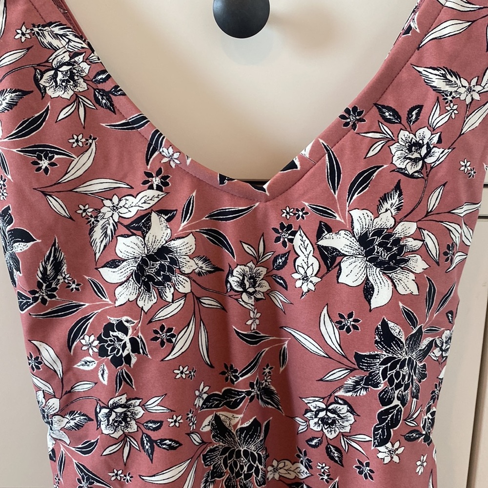 Kona Sol Criss Cross Back One Piece Bathing Suit - Picture 2 of 8